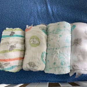 Swaddle Blankets